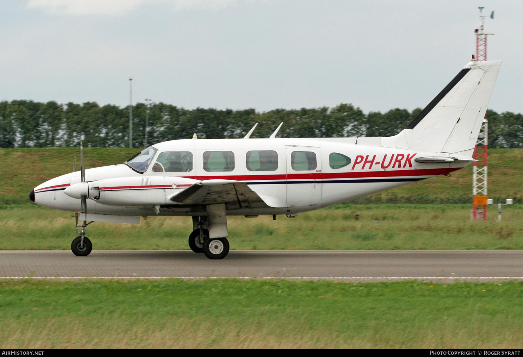 Aircraft Photo of PH-URK | Piper PA-31-310 Navajo | AirHistory.net #732233