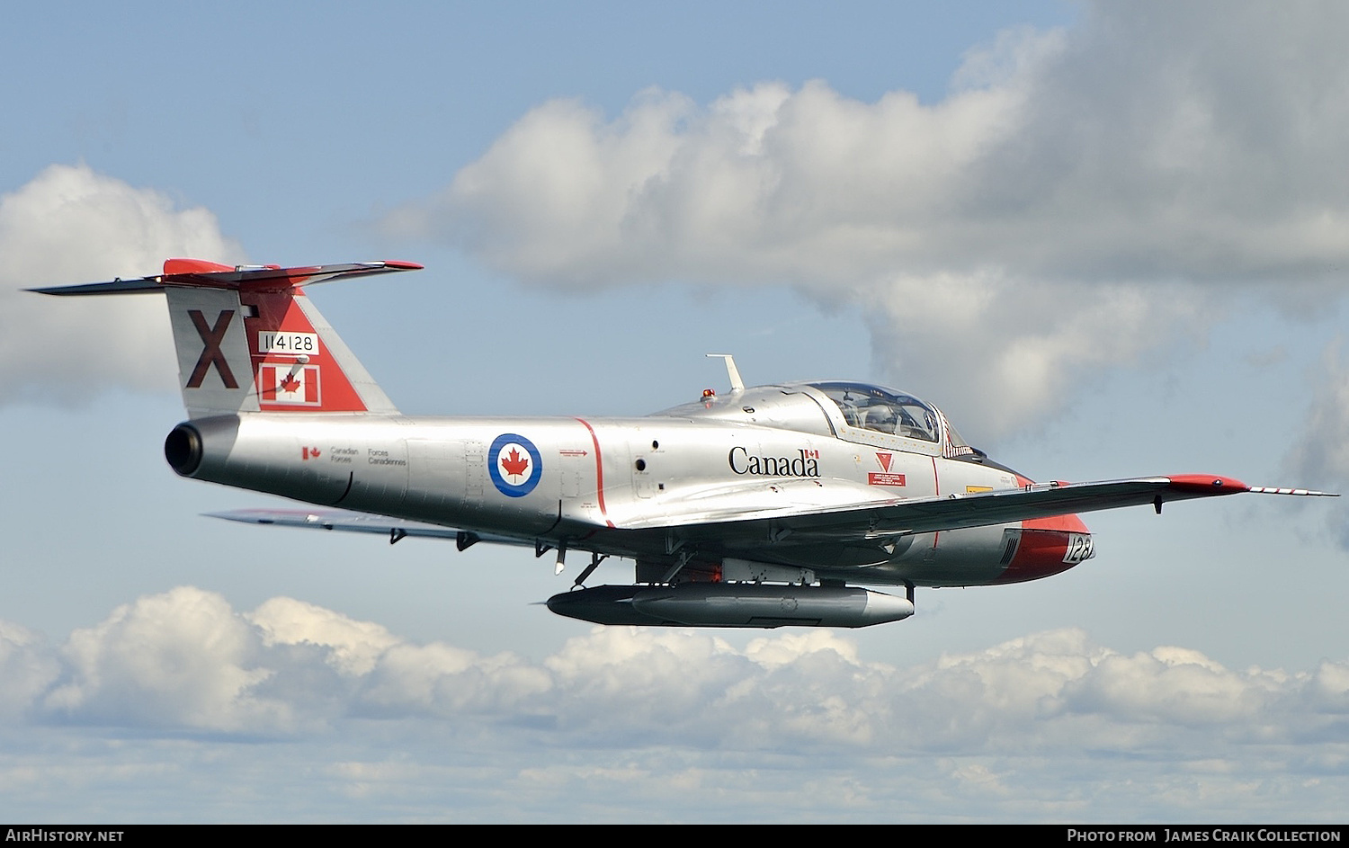 Aircraft Photo of 114128 | Canadair CT-114 Tutor (CL-41A) | Canada - Air Force | AirHistory.net #732326