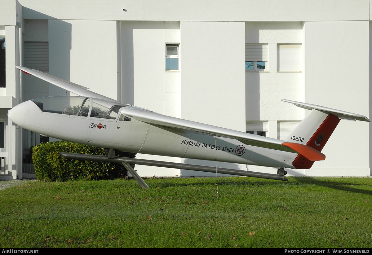 Aircraft Photo of 10202 | Let L-23 Super Blanik | Portugal - Air Force | AirHistory.net #732347