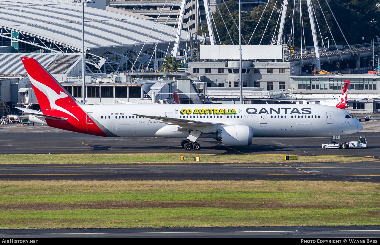 Aircraft Photo of VH-ZNH | Boeing 787-9 Dreamliner | Qantas | AirHistory.net #732411