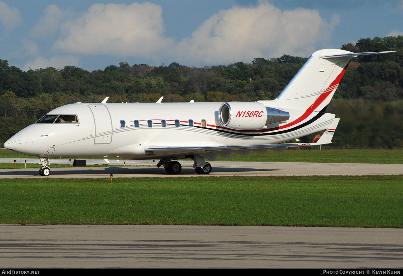 Aircraft Photo of N156RC | Bombardier Challenger 604 (CL-600-2B16) | AirHistory.net #732422