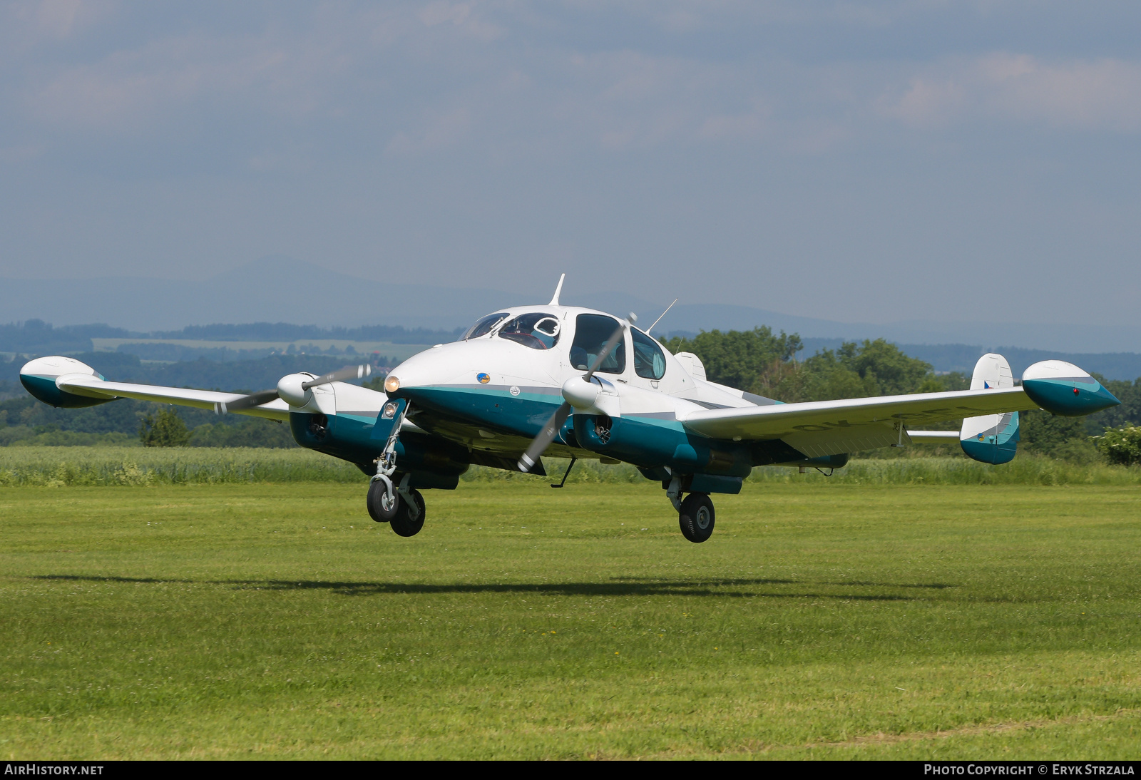 Aircraft Photo of OK-OFL | Let L-200A Morava | AirHistory.net #732520