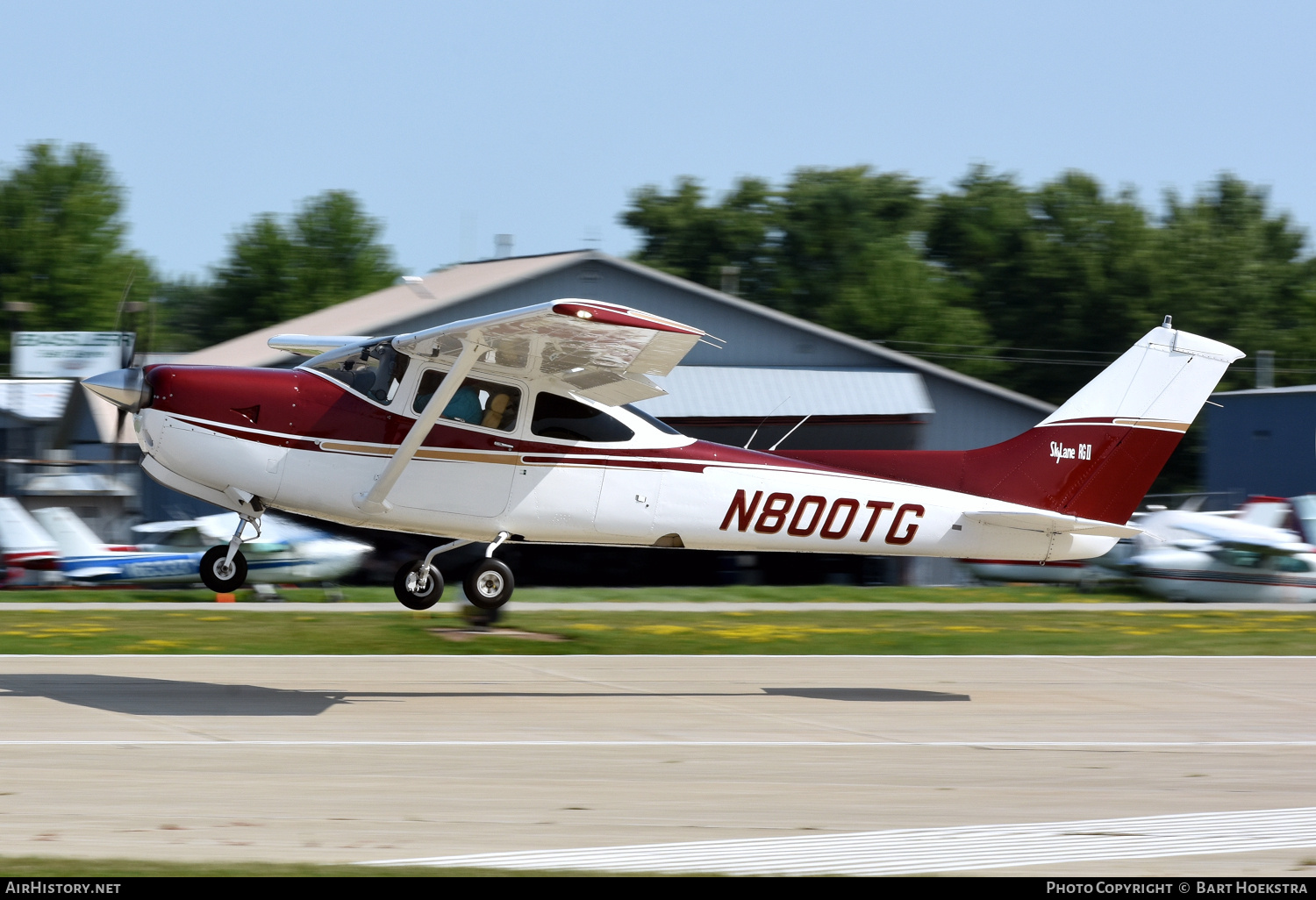 Aircraft Photo of N800TG | Cessna R182 Skylane RG II | AirHistory.net #732541