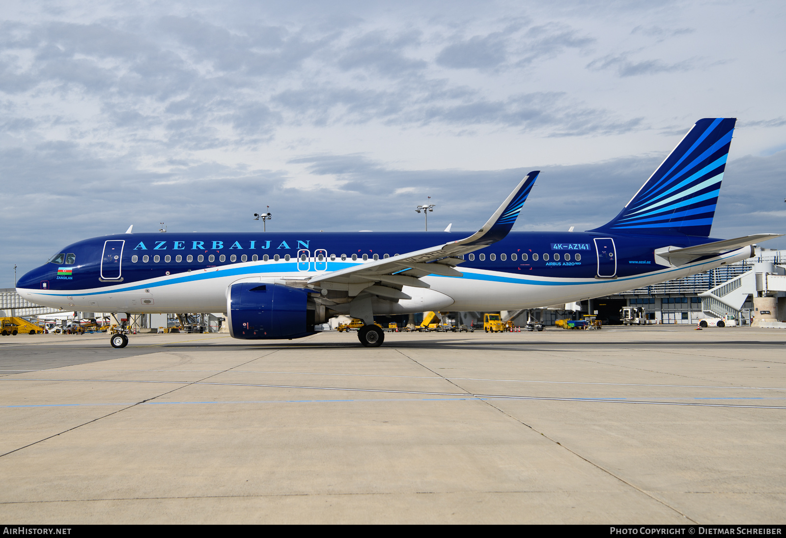 Aircraft Photo of 4K-AZ141 | Airbus A320-271N | Azerbaijan Airlines - AZAL - AHY | AirHistory.net #732624