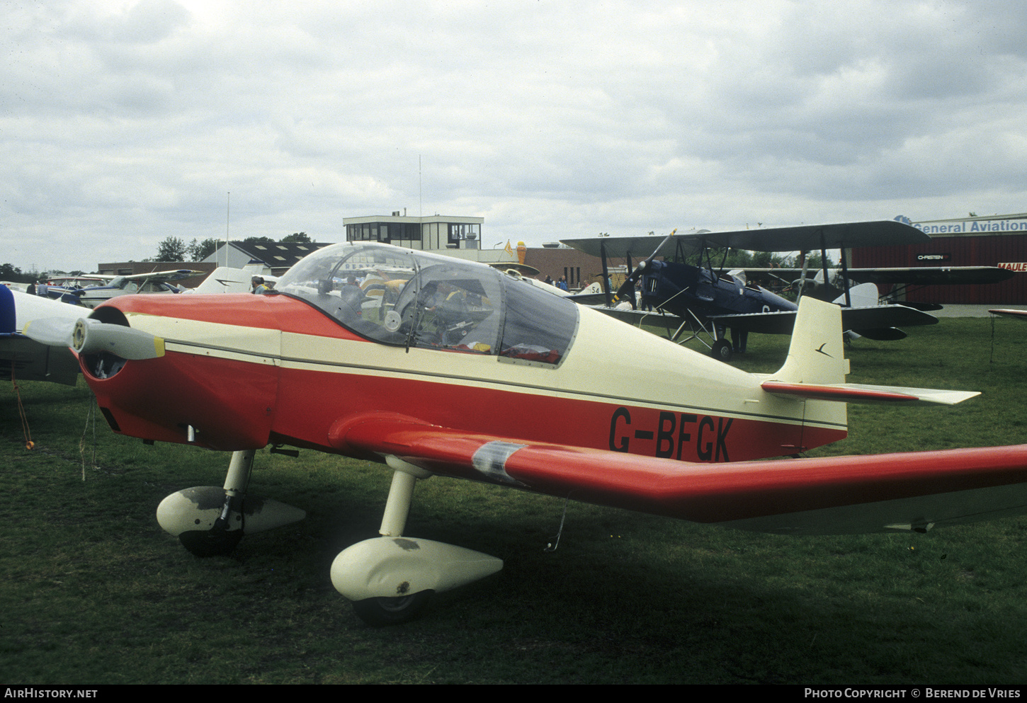 Aircraft Photo of G-BFGK | SAN Jodel D-117 | AirHistory.net #732645
