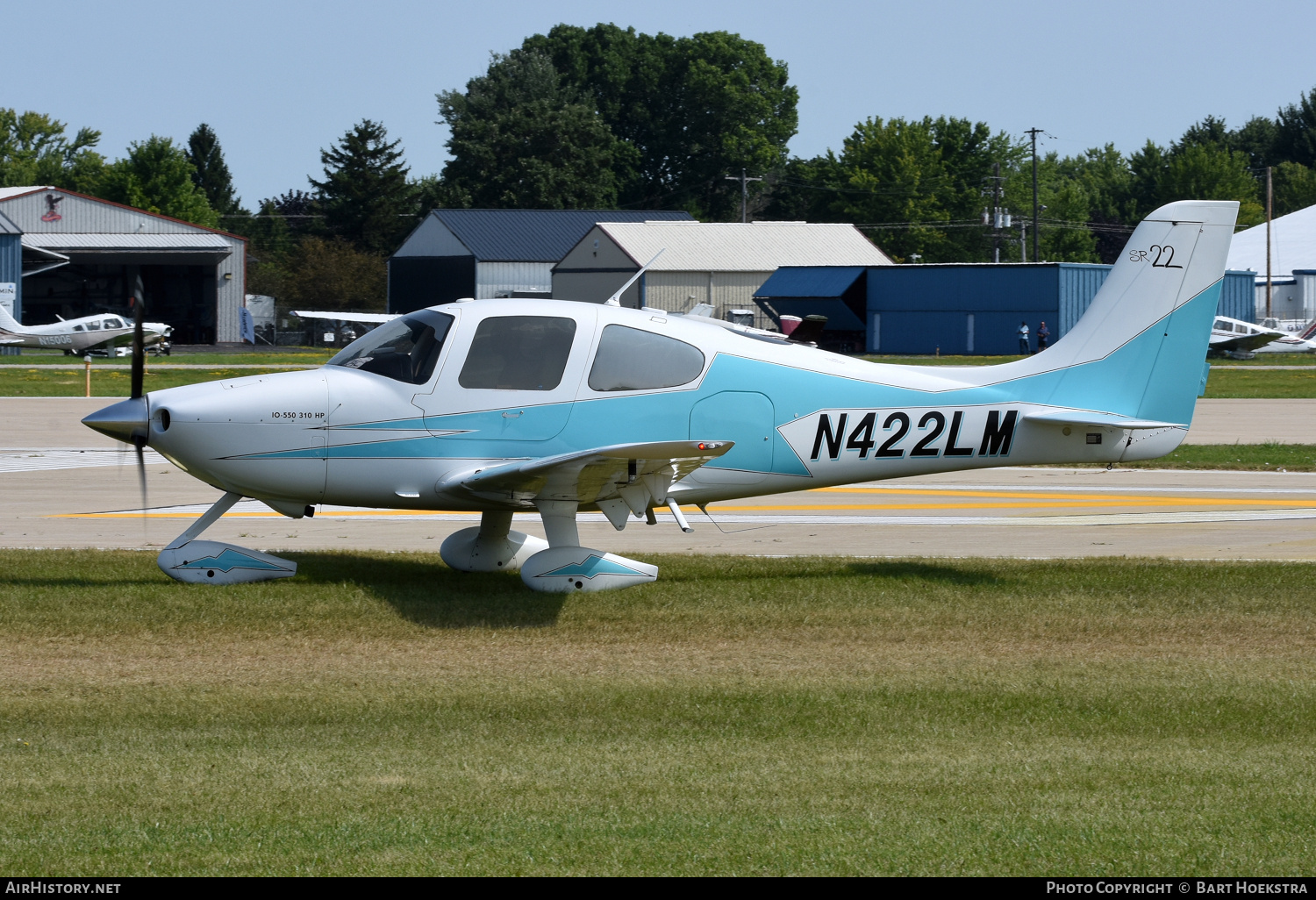 Aircraft Photo of N422LM | Cirrus SR-22 G1 | AirHistory.net #732850