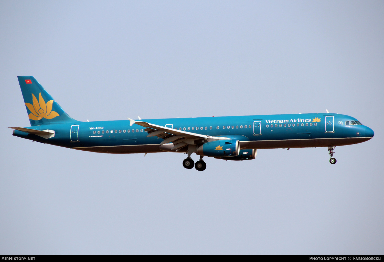 Aircraft Photo of VN-A350 | Airbus A321-231 | Vietnam Airlines | AirHistory.net #732886