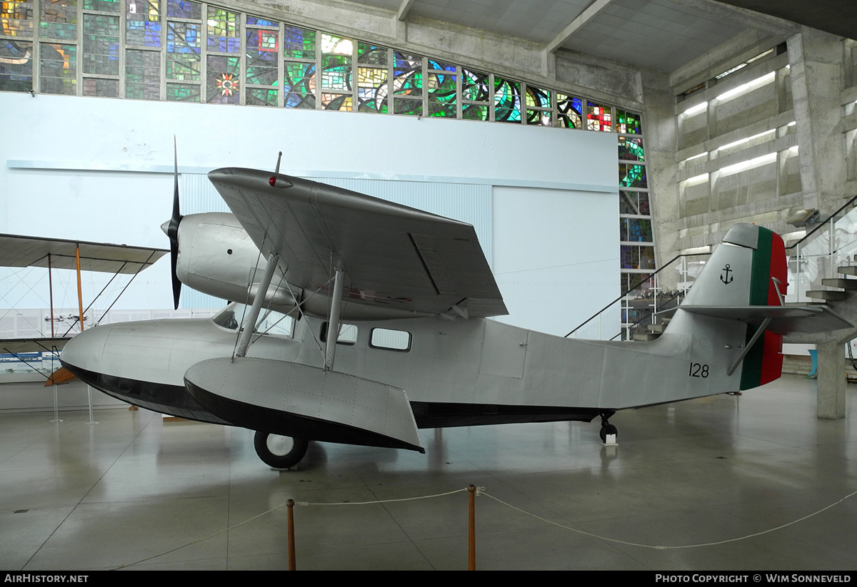 Aircraft Photo of 128 | McKinnon G-44 Widgeon | Portugal - Navy | AirHistory.net #732934