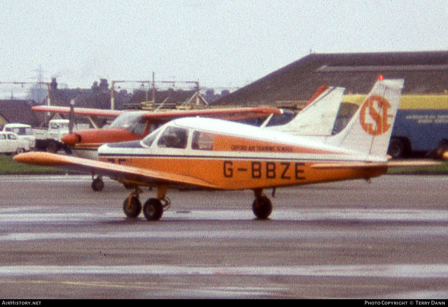 Aircraft Photo of G-BBZE | Piper PA-28-140 Cherokee Cruiser | Oxford Air Training School | AirHistory.net #733007