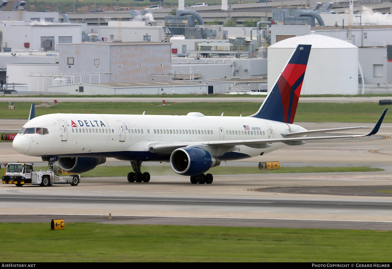 Aircraft Photo of N819DX | Boeing 757-26D | Delta Air Lines | AirHistory.net #733247