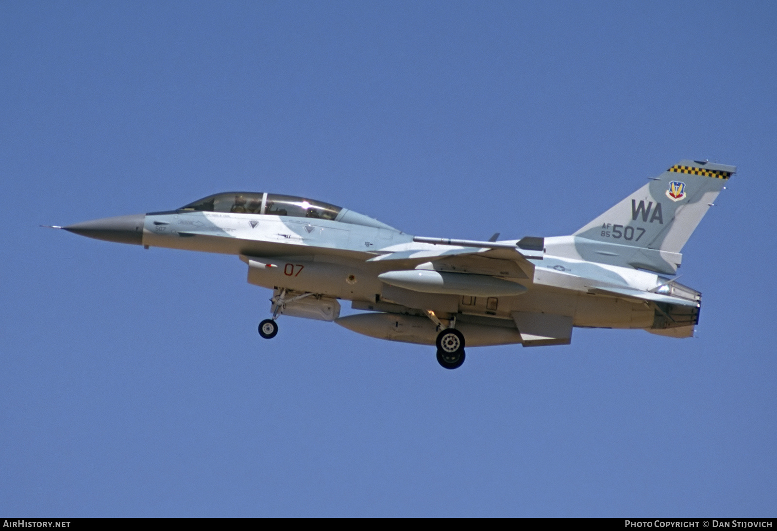 Aircraft Photo of 85-1507 / AF85-507 | General Dynamics F-16D Fighting Falcon | USA - Air Force | AirHistory.net #733313
