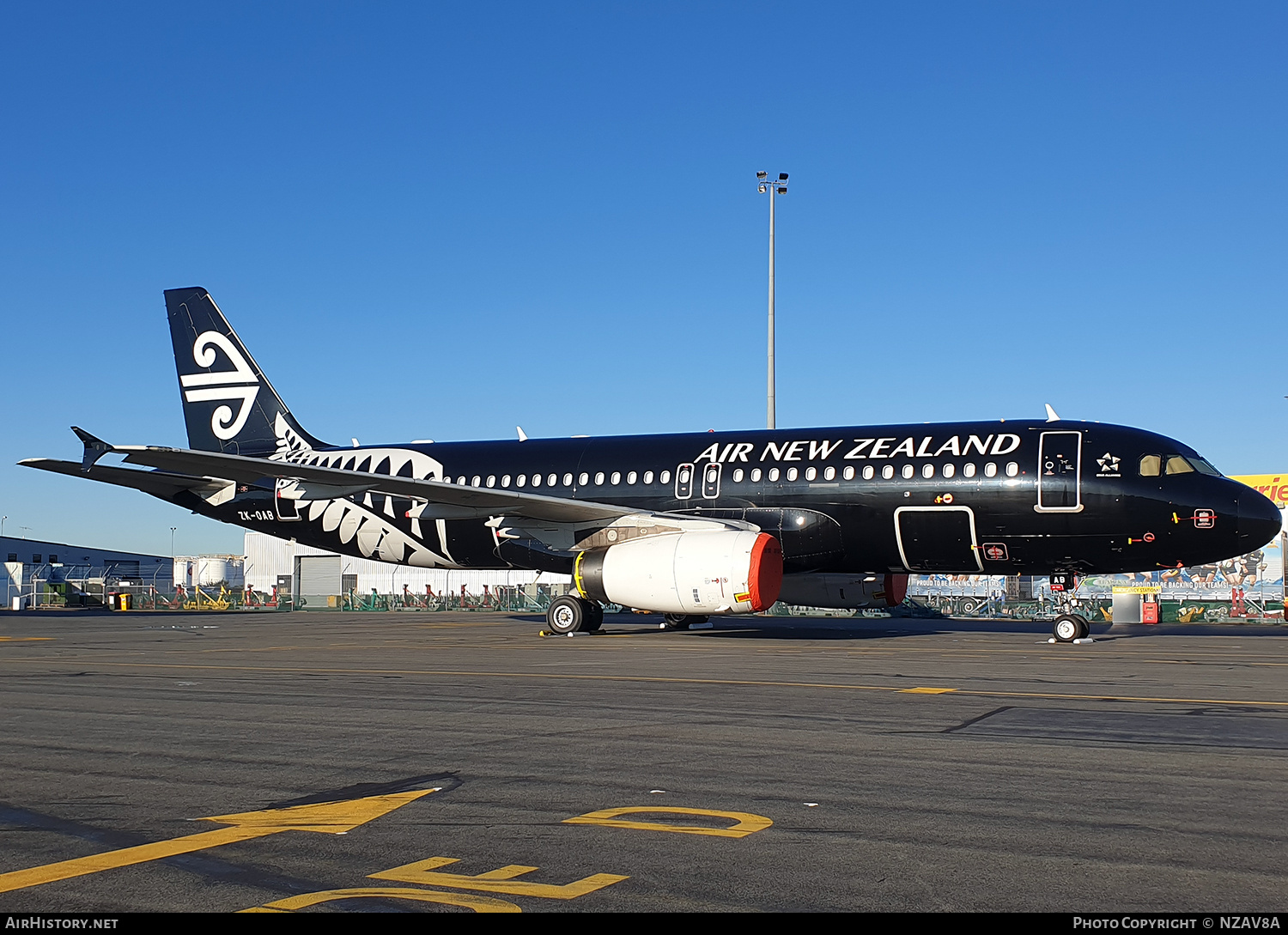 Aircraft Photo of ZK-OAB | Airbus A320-232 | Air New Zealand | AirHistory.net #733459