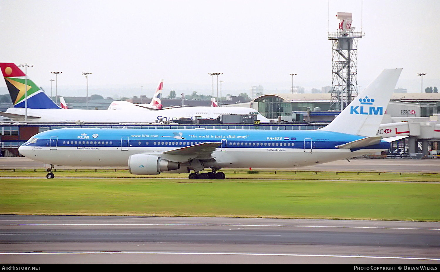 Aircraft Photo of PH-BZE | Boeing 767-306/ER | KLM - Royal Dutch Airlines | AirHistory.net #733551
