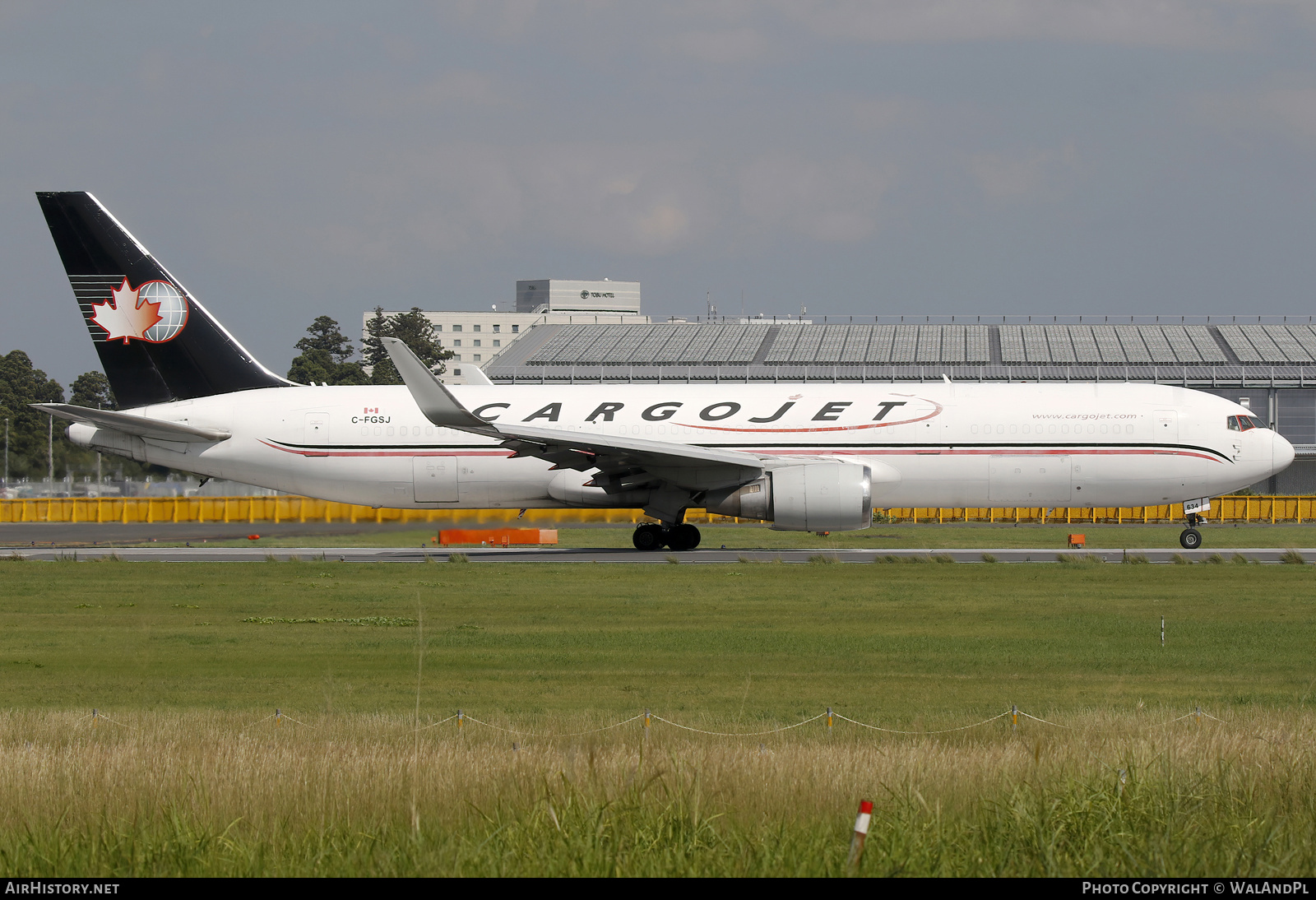 Aircraft Photo of C-FGSJ | Boeing 767-39H/ER | Cargojet | AirHistory.net #733598
