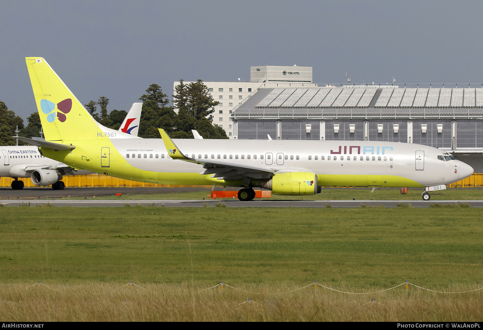 Aircraft Photo of HL7561 | Boeing 737-8B5 | Jin Air | AirHistory.net #733615