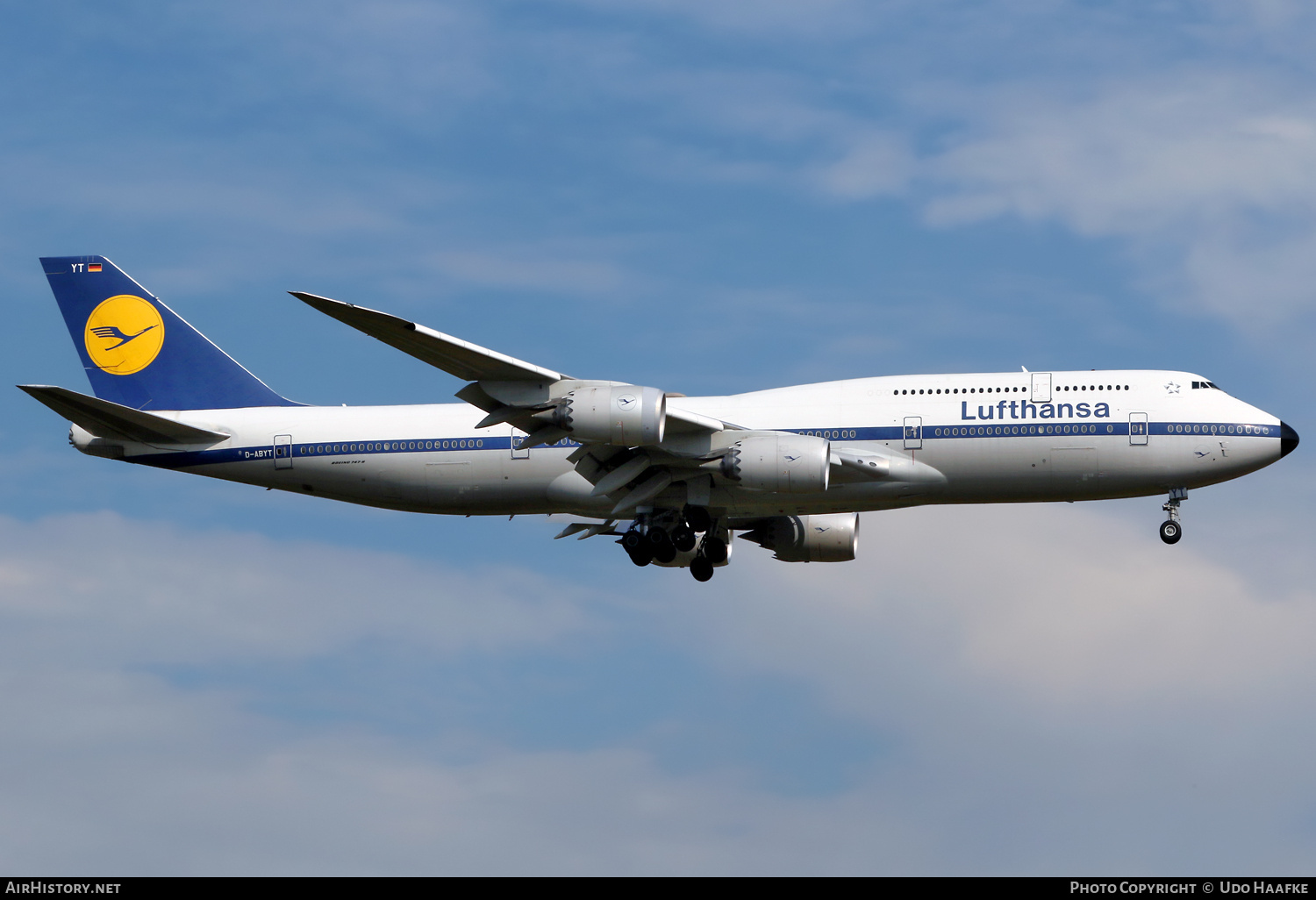 Aircraft Photo of D-ABYT | Boeing 747-830 | Lufthansa | AirHistory.net #733633