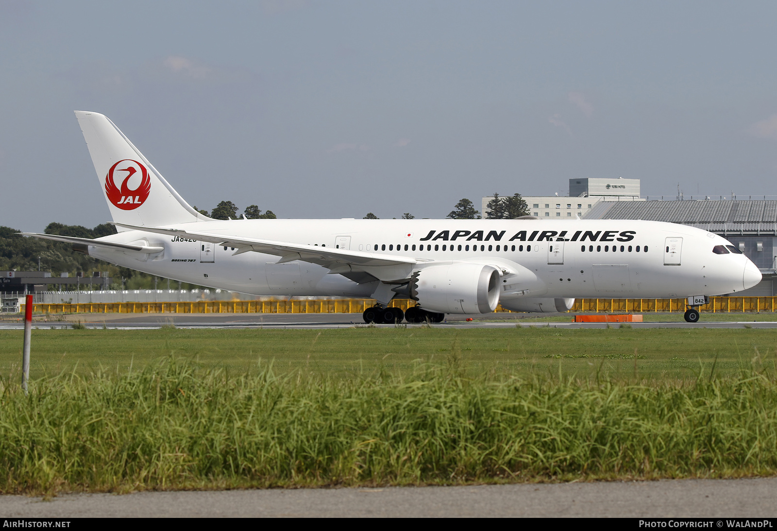 Aircraft Photo of JA842J | Boeing 787-8 Dreamliner | Japan Airlines - JAL | AirHistory.net #733739