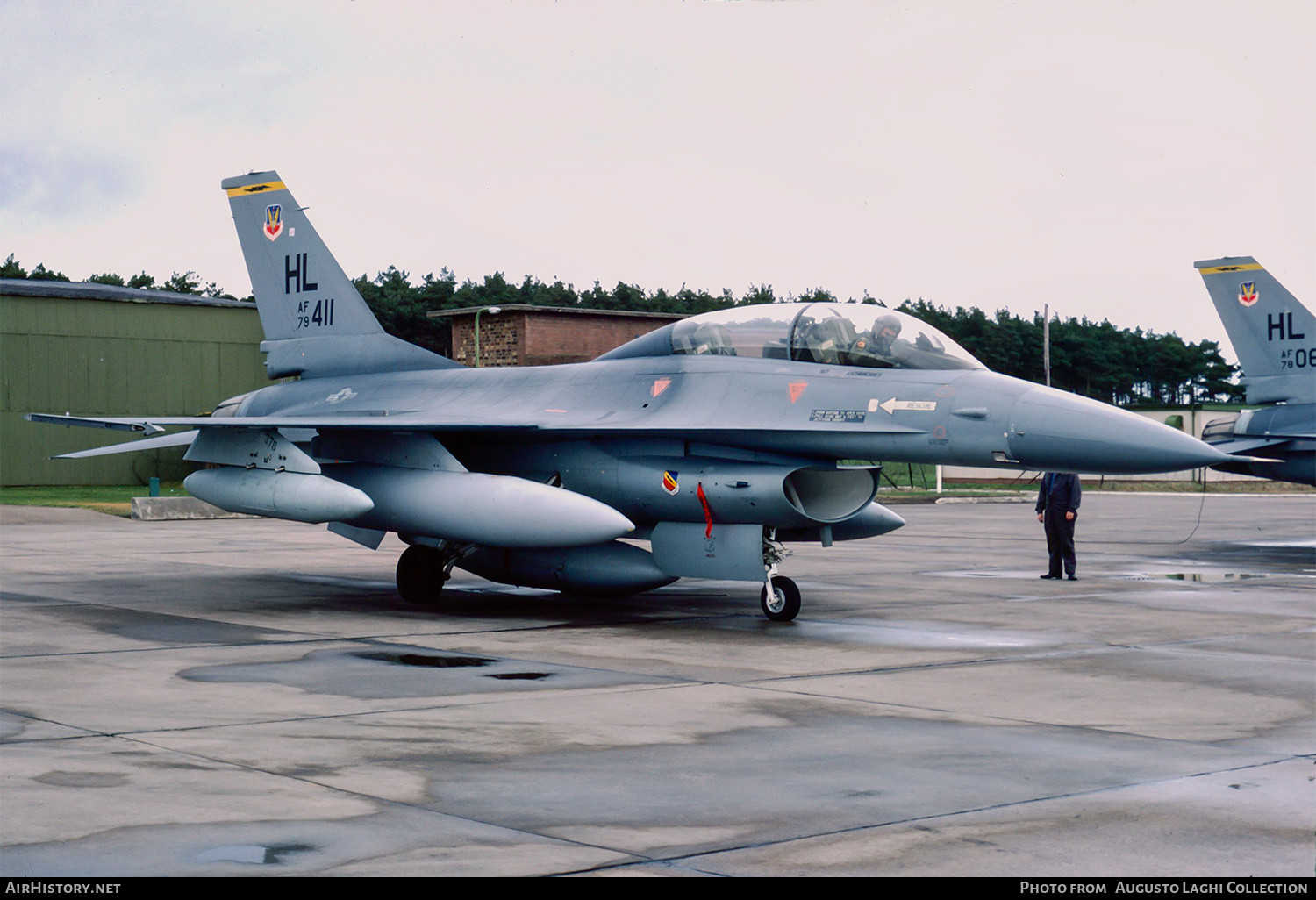 Aircraft Photo of 79-0411 / AF79-411 | General Dynamics F-16B Fighting Falcon | USA - Air Force | AirHistory.net #733762