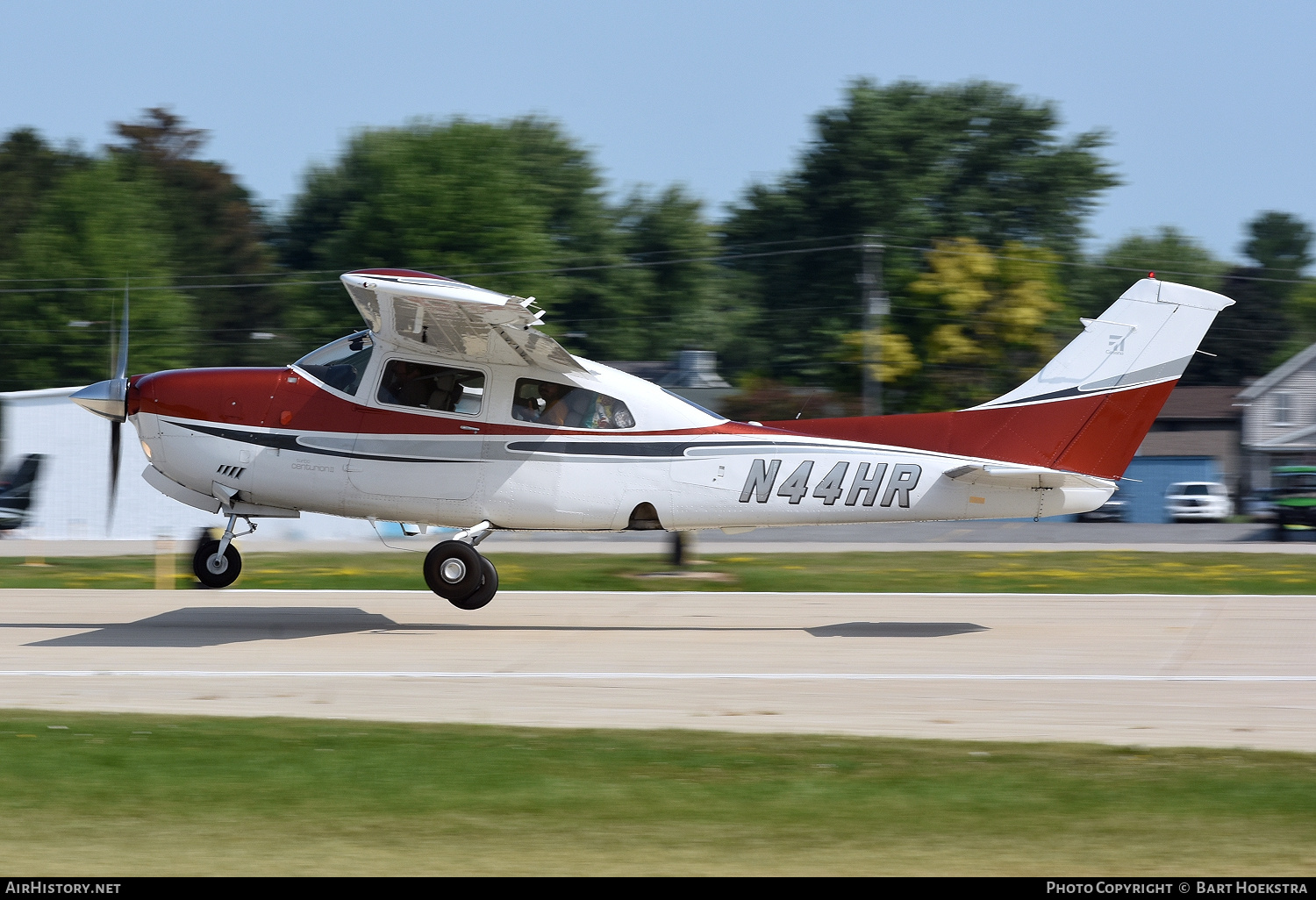Aircraft Photo of N44HR | Cessna T210M Turbo Centurion | AirHistory.net #733771