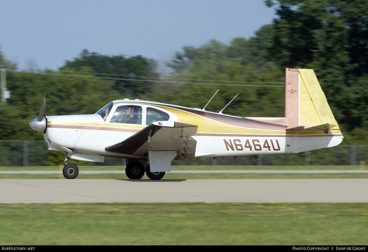 Aircraft Photo of N6464C | Mooney M-20C | AirHistory.net #733813