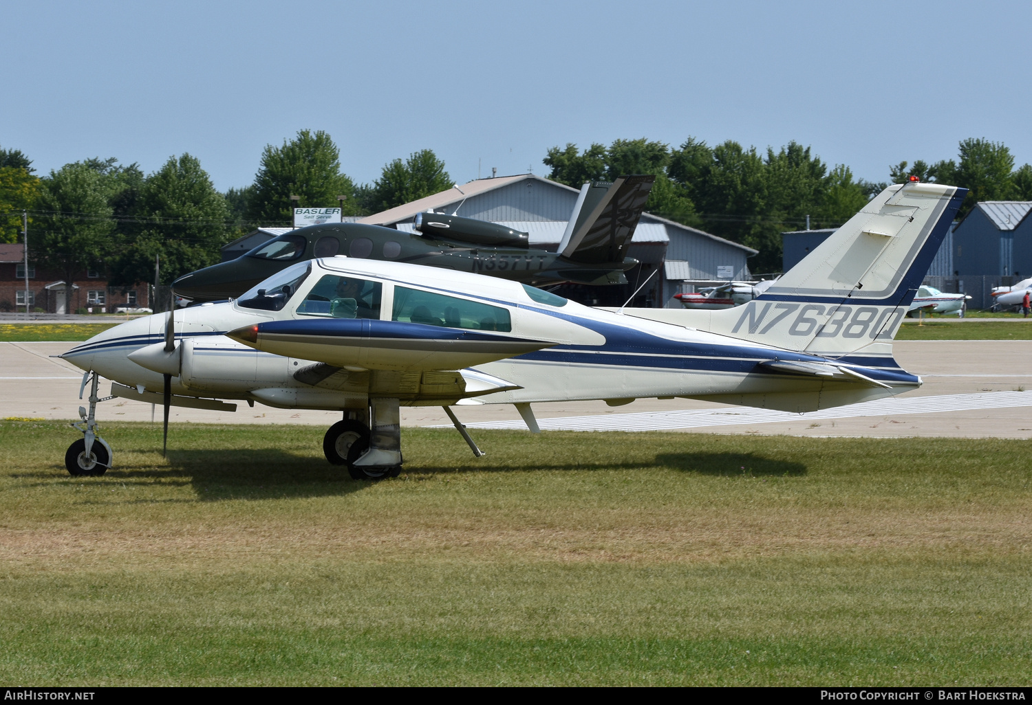 Aircraft Photo of N7638Q | Cessna 310Q | AirHistory.net #733881