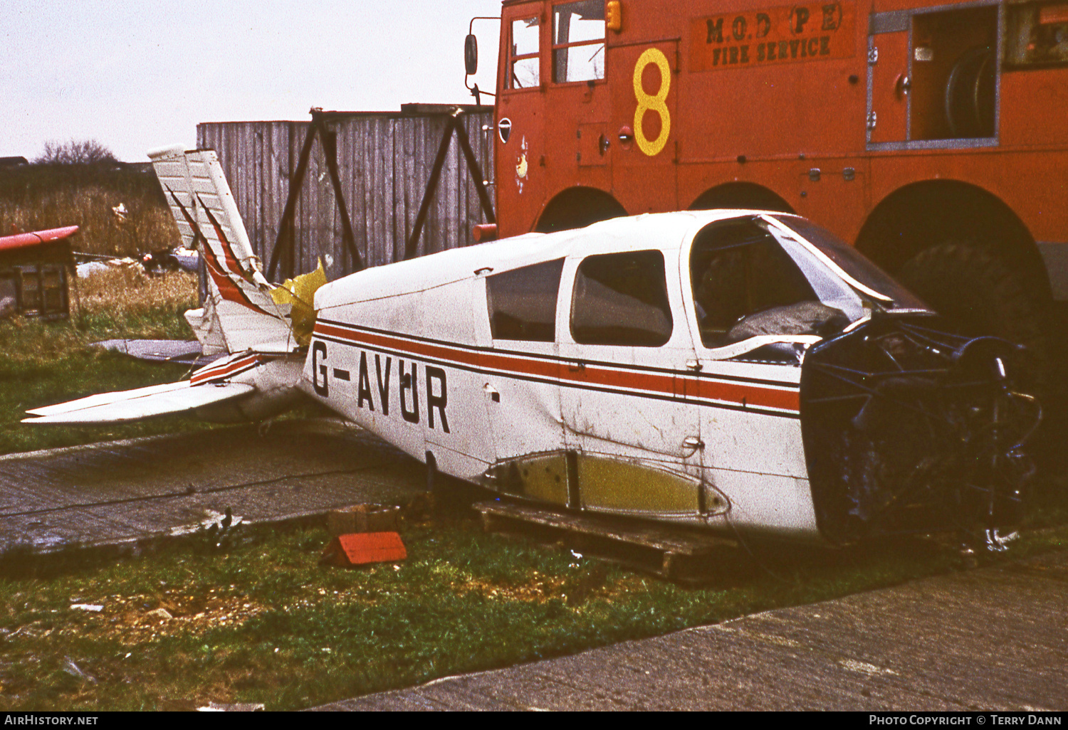 Aircraft Photo of G-AVUR | Piper PA-28-140 Cherokee | AirHistory.net #733905