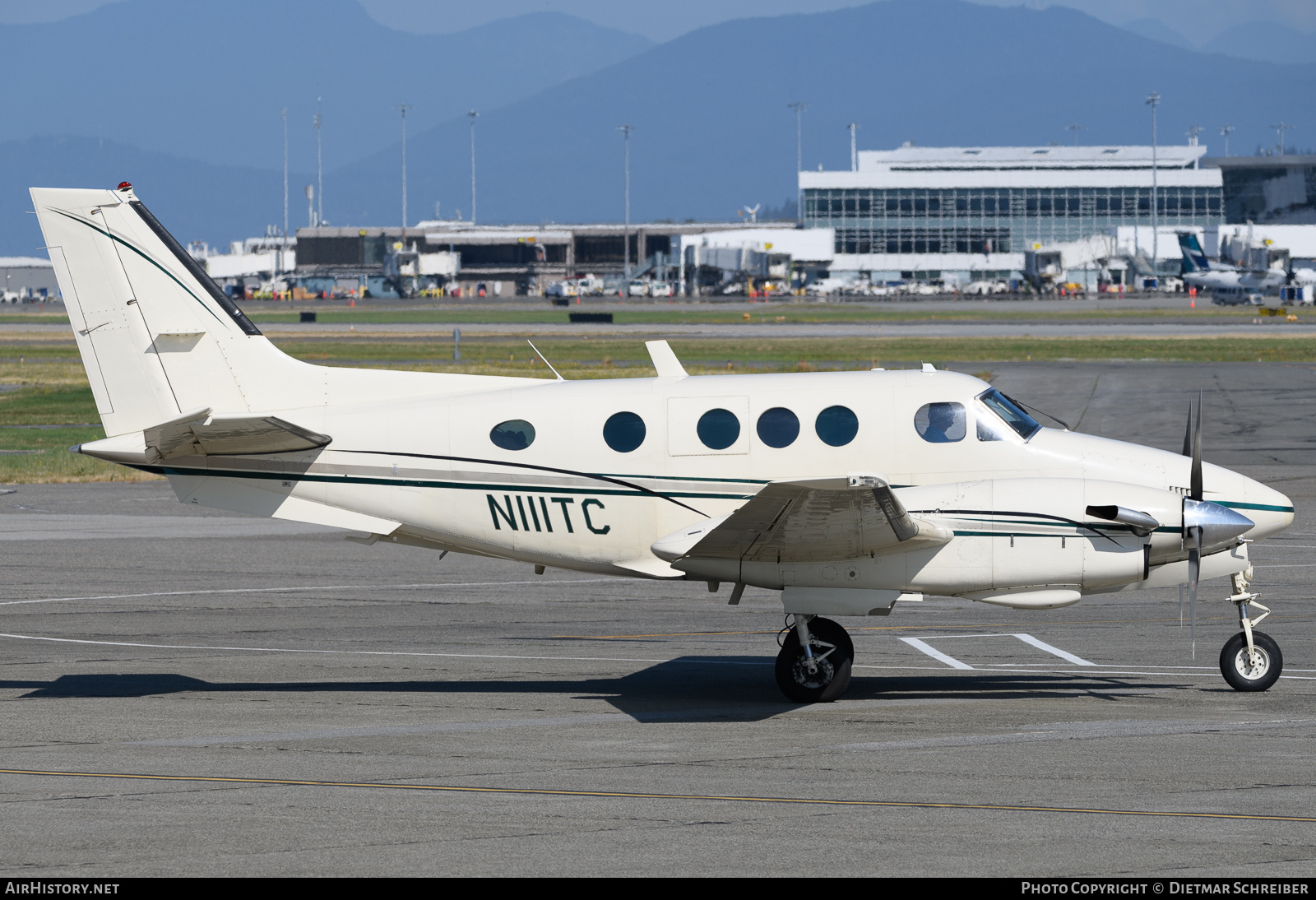 Aircraft Photo of N111TC | Beech E90 King Air | AirHistory.net #733929