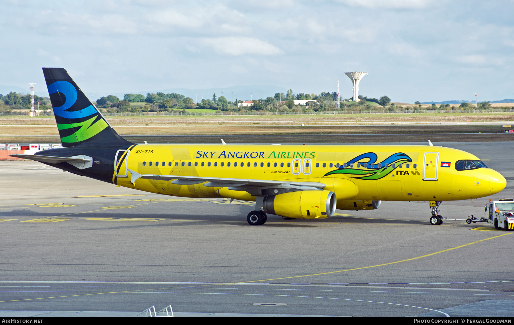 Aircraft Photo of XU-726 | Airbus A320-232 | Sky Angkor Airlines | AirHistory.net #734018