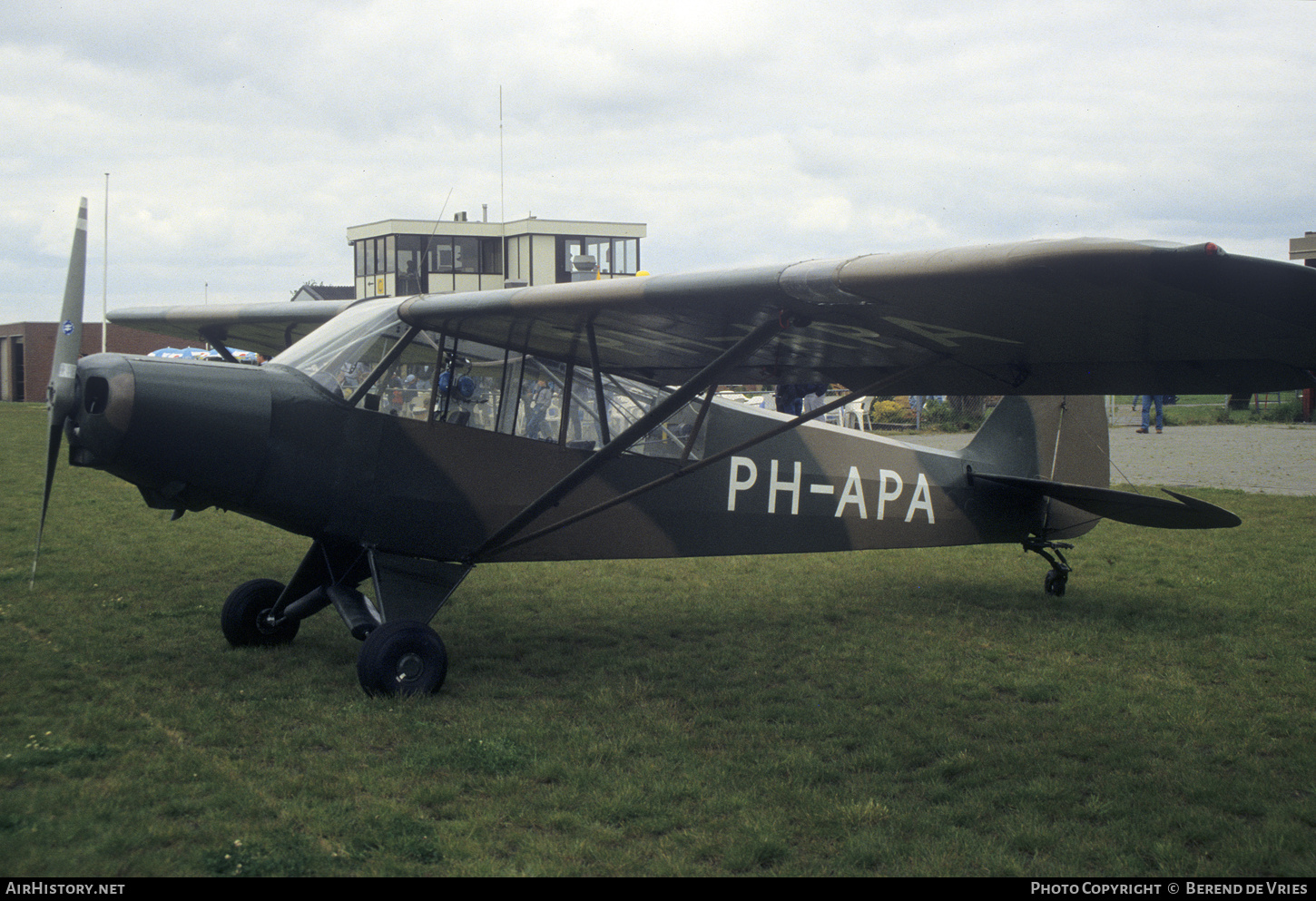 Aircraft Photo of PH-APA | Piper L-21B Super Cub | AirHistory.net #734024