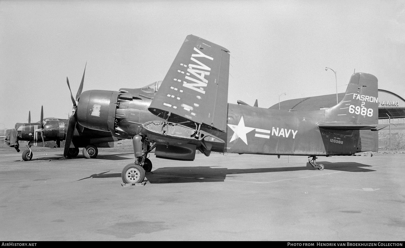 Aircraft Photo of 126988 | Douglas AD-4NA Skyraider | USA - Navy | AirHistory.net #734075