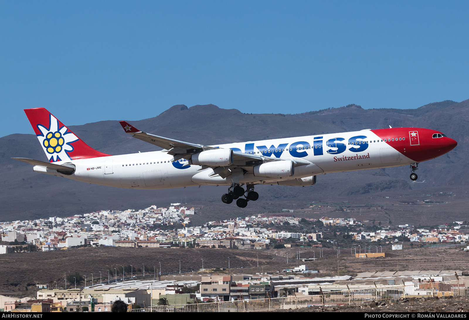 Aircraft Photo of HB-JME | Airbus A340-313X | Edelweiss Air | AirHistory.net #734093