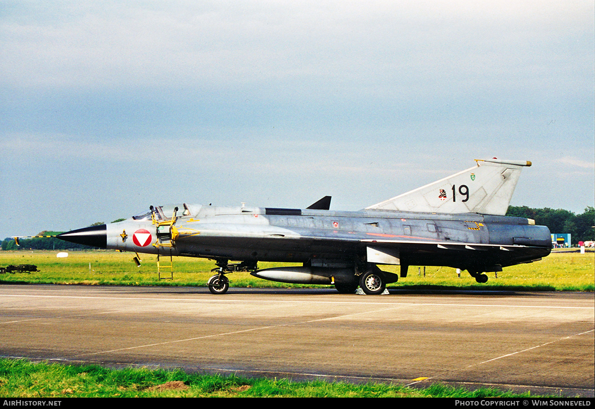 Aircraft Photo of 19 | Saab J35Oe Draken | Austria - Air Force | AirHistory.net #734100