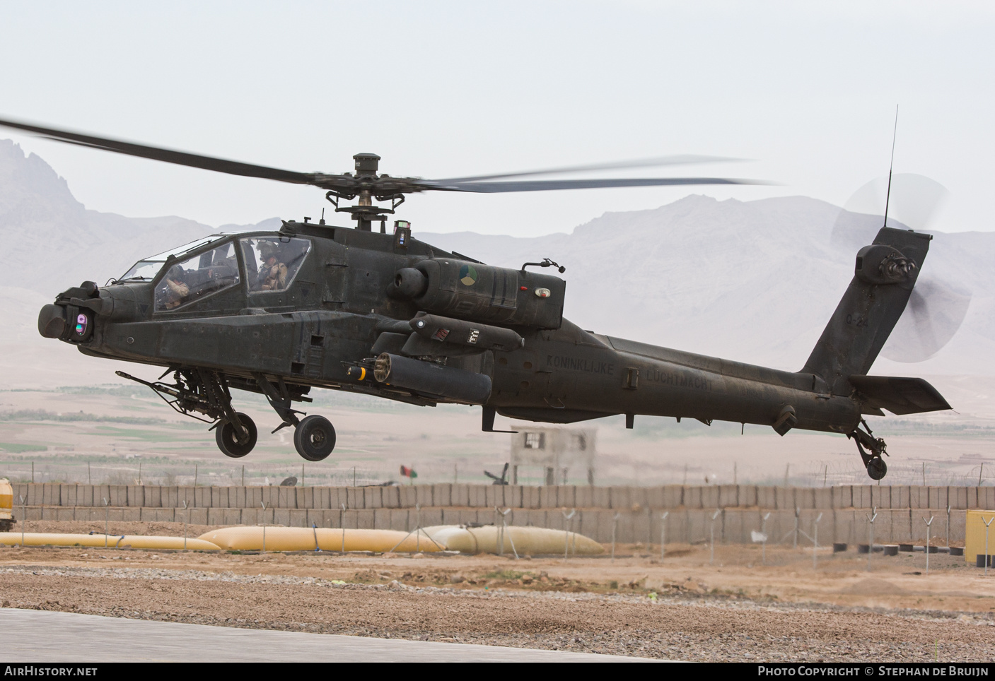 Aircraft Photo of Q-24 | Boeing AH-64D Apache Longbow | Netherlands - Air Force | AirHistory.net #734144