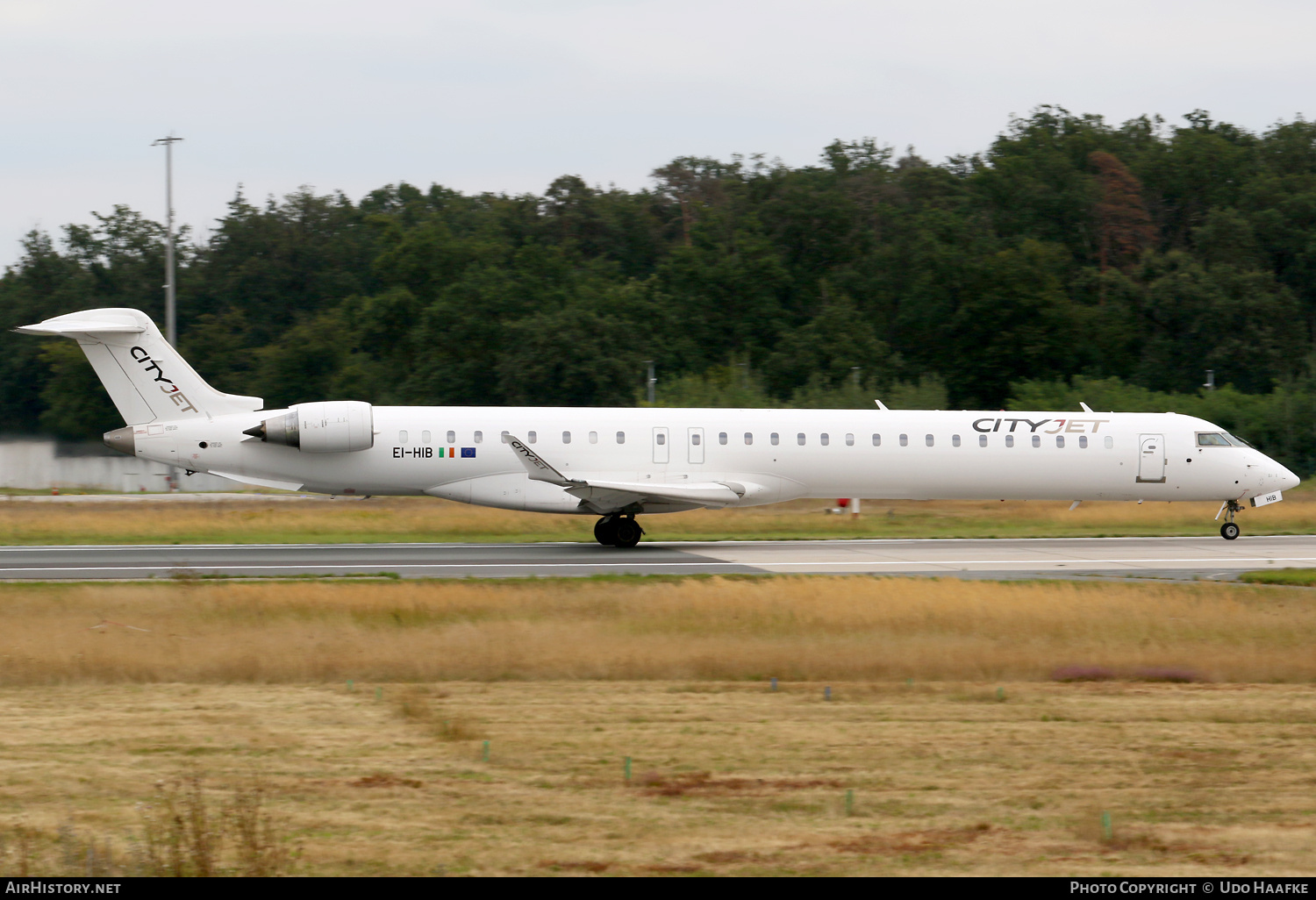 Aircraft Photo of EI-HIB | Bombardier CRJ-1000EE (CL-600-2E25) | CityJet | AirHistory.net #734192