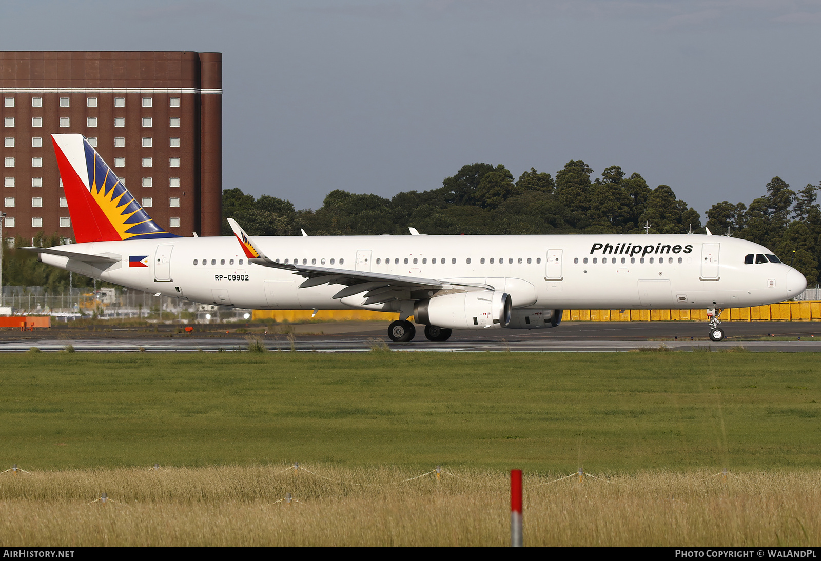 Aircraft Photo of RP-C9902 | Airbus A321-231 | Philippine Airlines | AirHistory.net #734198