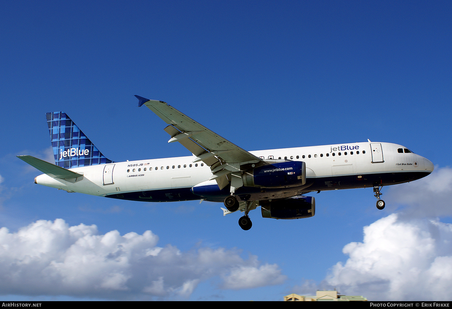 Aircraft Photo of N585JB | Airbus A320-232 | JetBlue Airways | AirHistory.net #734207