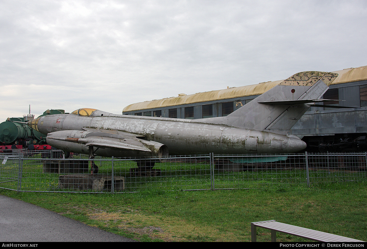 Aircraft Photo of 35 red | Yakovlev Yak-27R | Russia - Air Force | AirHistory.net #734239