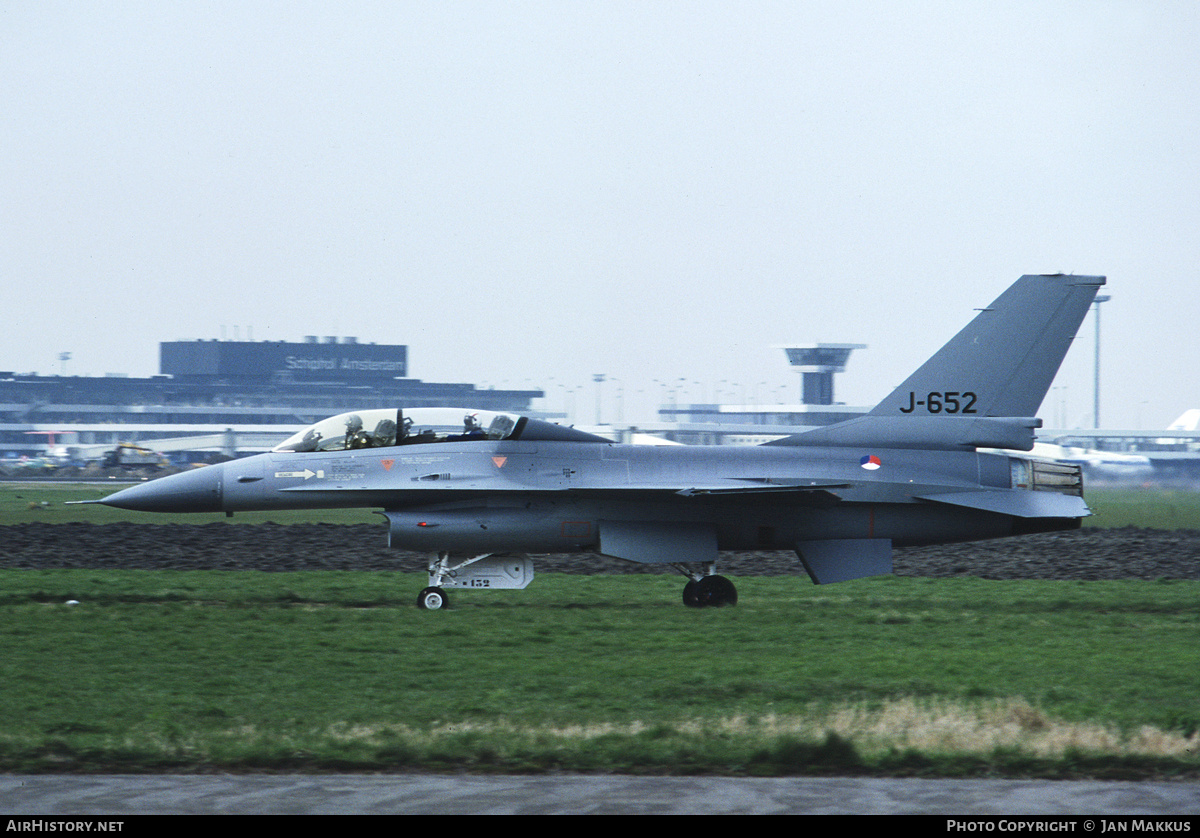 Aircraft Photo of J-652 | General Dynamics F-16B Fighting Falcon | Netherlands - Air Force | AirHistory.net #734247