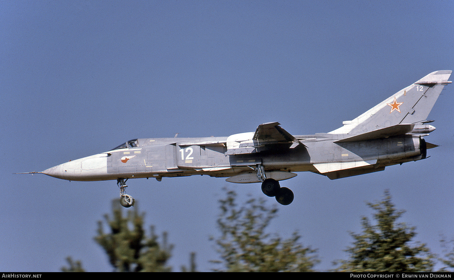 Aircraft Photo of 12 white | Sukhoi Su-24MR | Soviet Union - Air Force | AirHistory.net #734249