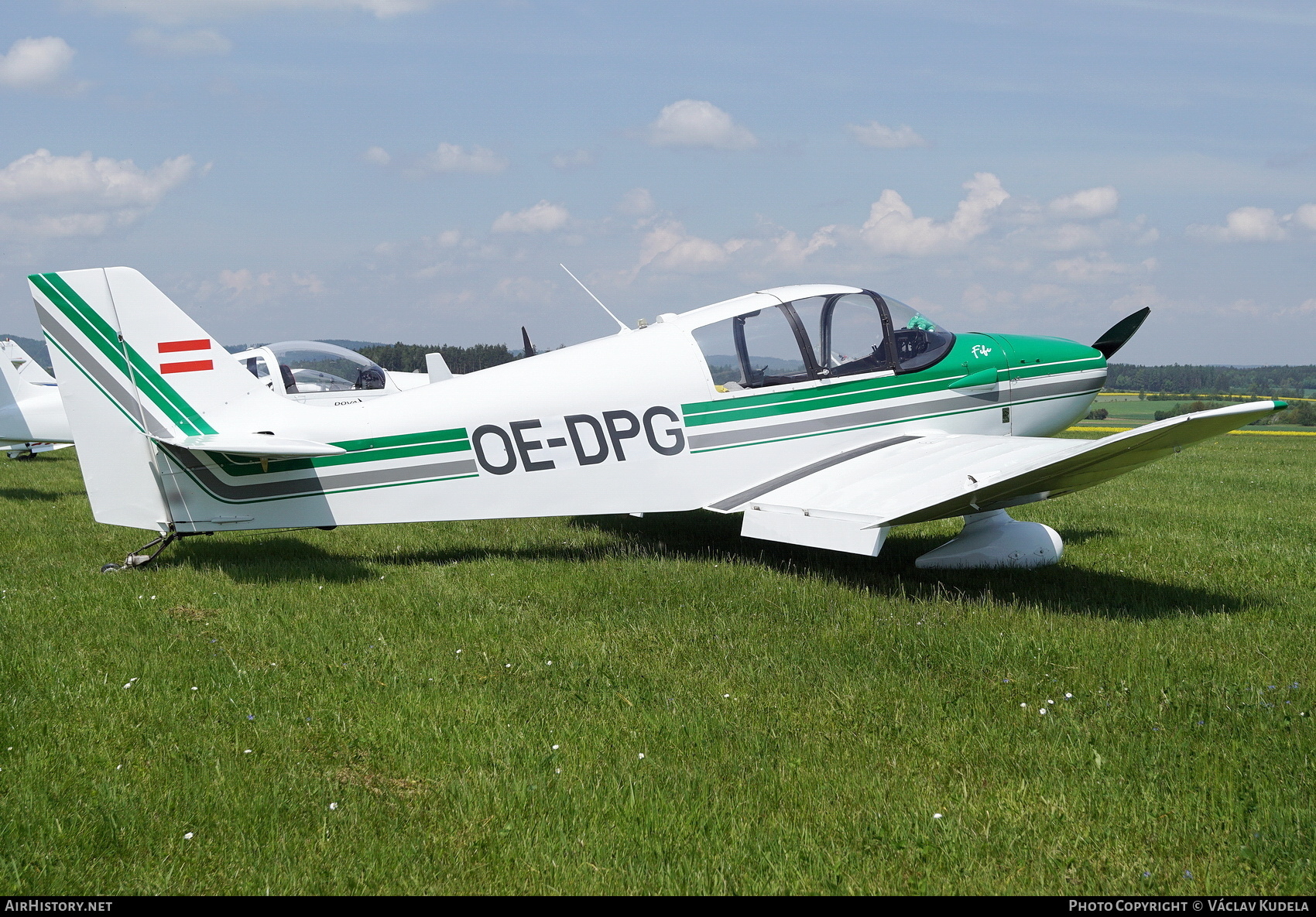Aircraft Photo of OE-DPG | Robin DR-220 2 + 2 | AirHistory.net #734301