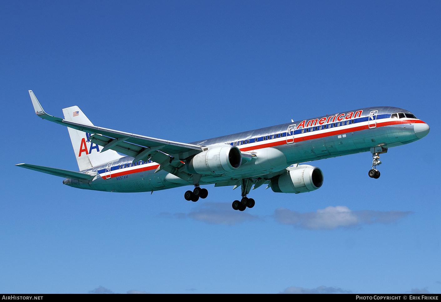 Aircraft Photo of N657AM | Boeing 757-223 | American Airlines | AirHistory.net #734319