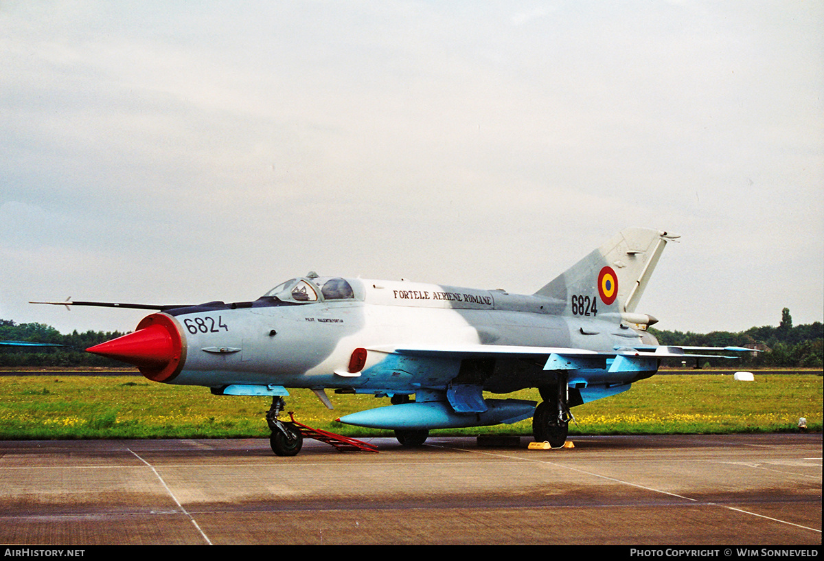 Aircraft Photo of 6824 | Mikoyan-Gurevich MiG-21MF-75 Lancer C | Romania - Air Force | AirHistory.net #734341
