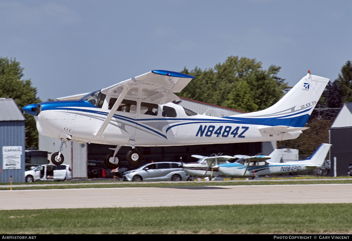 Aircraft Photo of N8484Z | Cessna 210-5A | AirHistory.net #734402