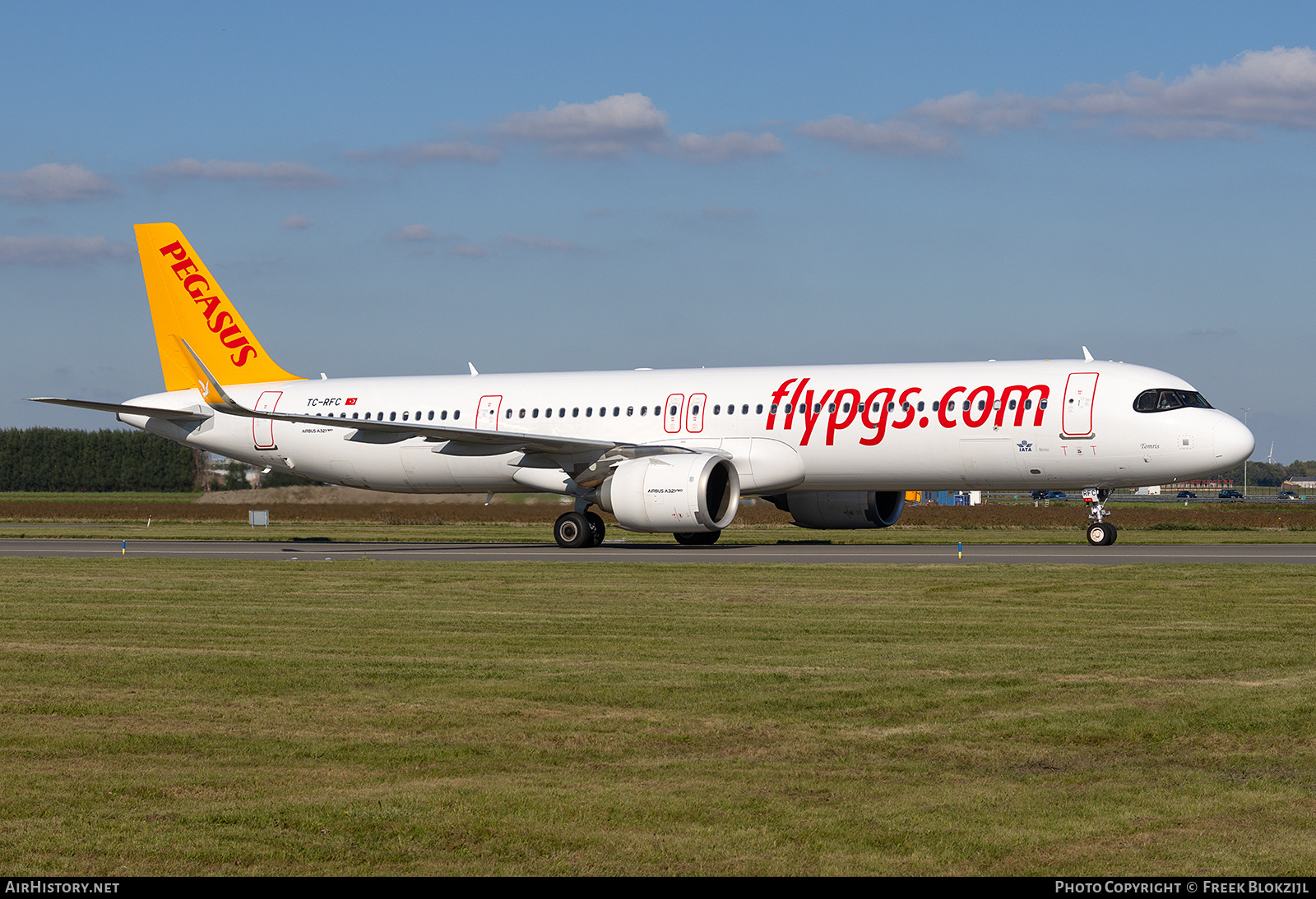 Aircraft Photo of TC-RFC | Airbus A321-251NX | Pegasus Airlines | AirHistory.net #734429