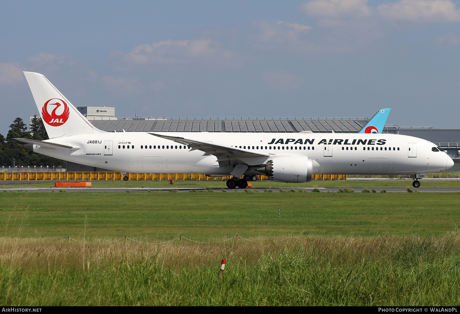 Aircraft Photo of JA881J | Boeing 787-9 Dreamliner | Japan Airlines - JAL | AirHistory.net #734524