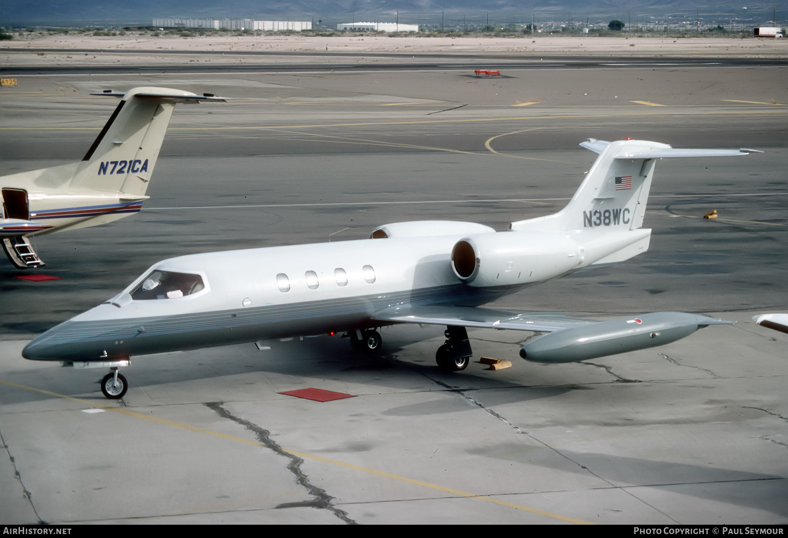 Aircraft Photo of N38WC | Gates Learjet 36A | AirHistory.net #734554