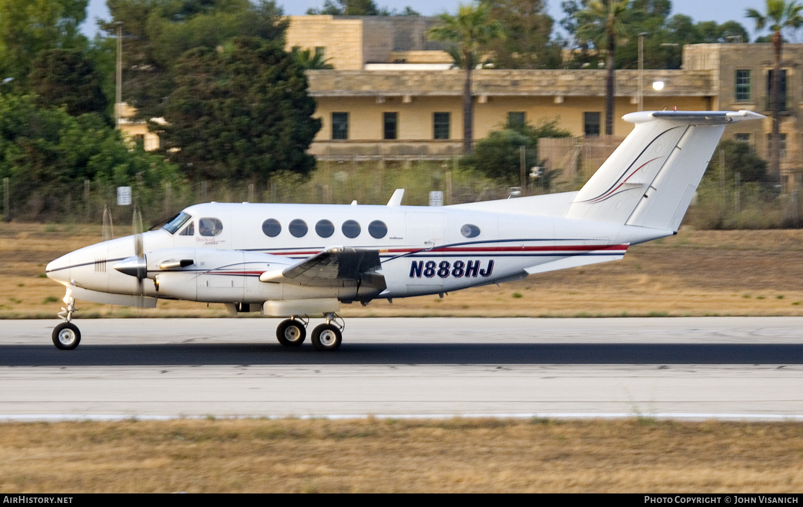 Aircraft Photo of N888HJ | Beech B200 Super King Air | AirHistory.net #734722