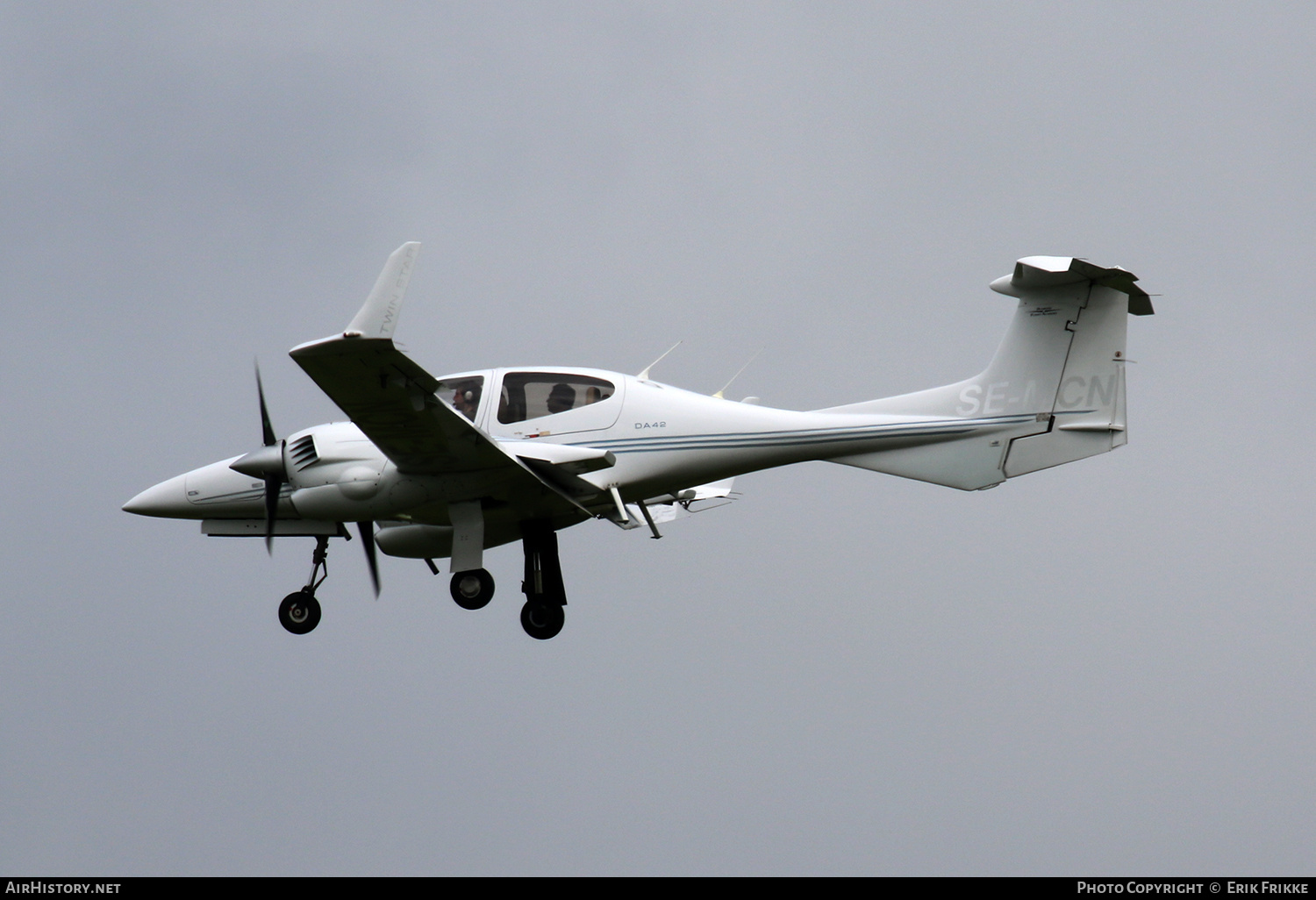 Aircraft Photo of SE-MCN | Diamond DA42 Twin Star | AirHistory.net #734747