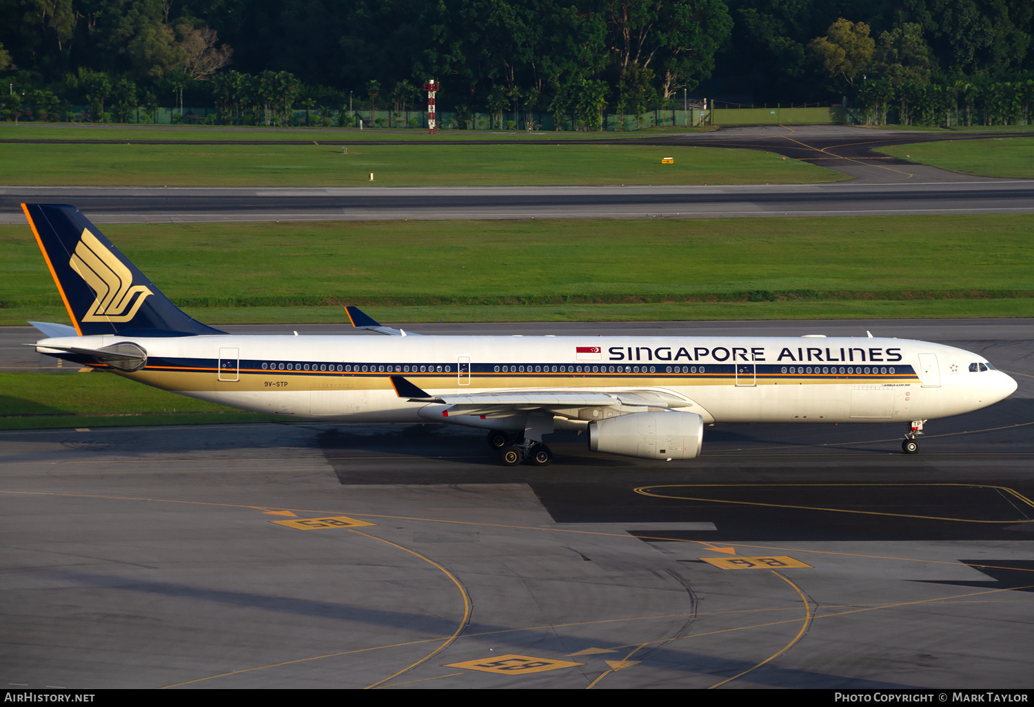 Aircraft Photo of 9V-STP | Airbus A330-343E | Singapore Airlines | AirHistory.net #734769