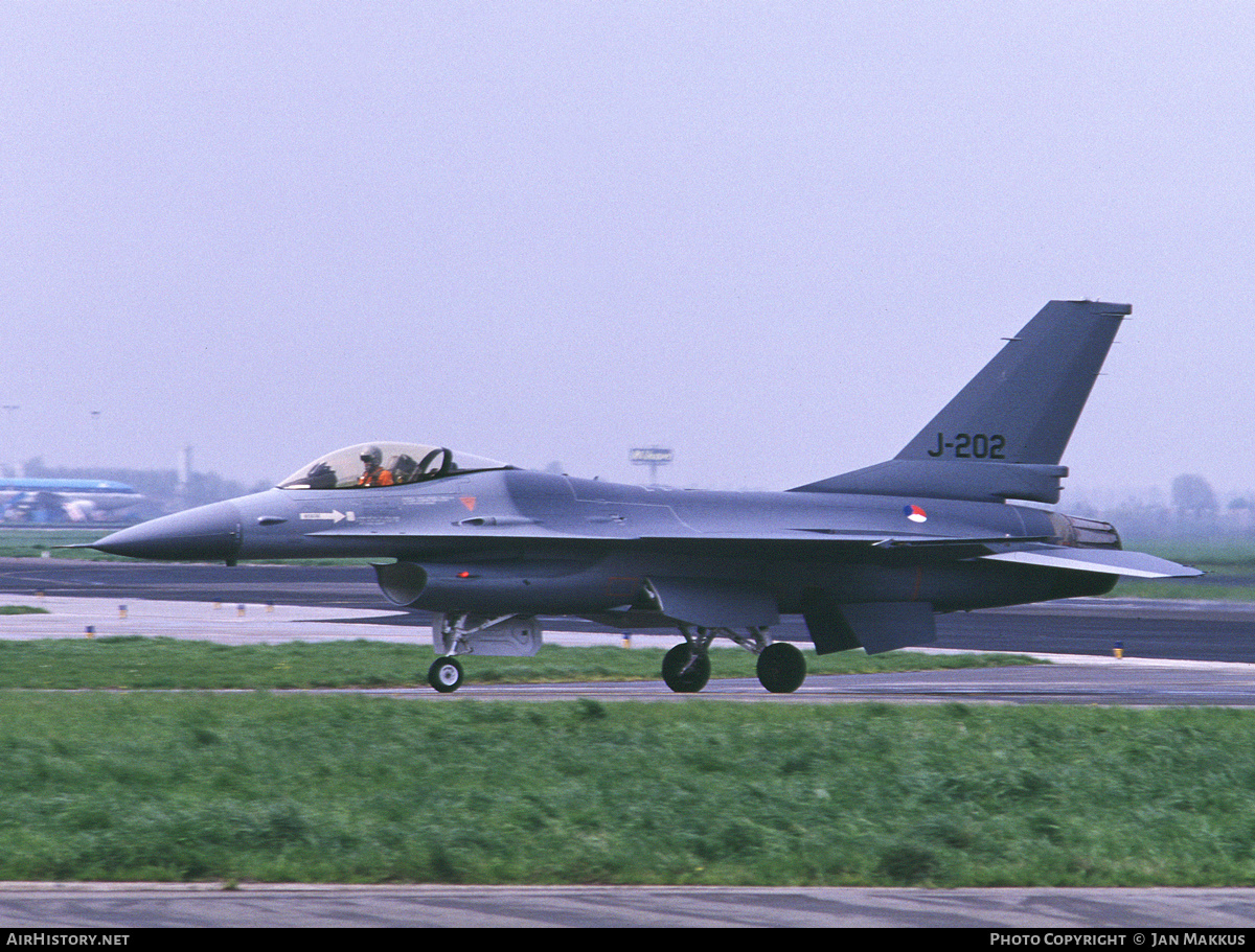 Aircraft Photo of J-202 | General Dynamics F-16A Fighting Falcon | Netherlands - Air Force | AirHistory.net #734945